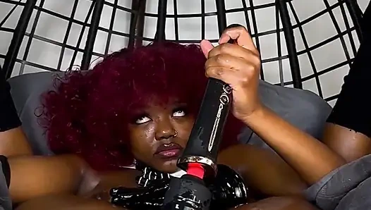 Dildolara yumruk sokmam kesinlikle sonum olacak