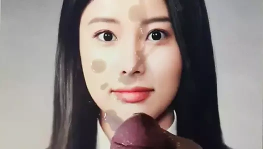 Izone kang hyewon mezuniyet fotoğrafı boşalmak haraç
