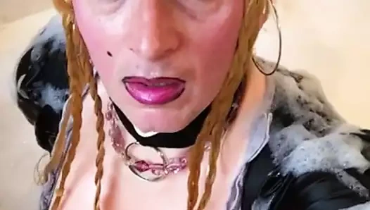 Kadın kılıklı orgazmım