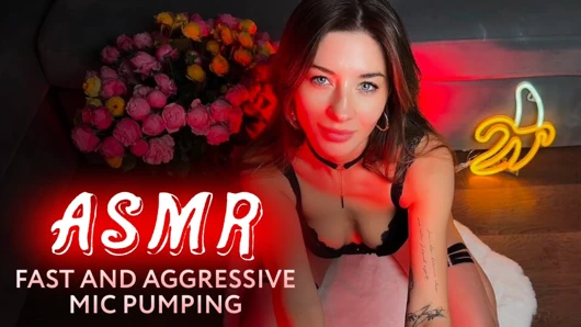 Asmr 🥰 tutkulu esmer hızlı ve agresif bir mikrofon pompalayarak sana çılgınca gıdı veriyor. Amy Haze