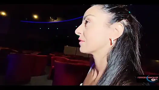 Kız arkadaşım ve noemi bölüm 1 ile seks kulübüne hoş geldiniz, ateşli. Kırmızı sayfamda tam video.