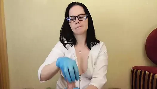 Boşalma terapisi - hemşire masaj yapıyor