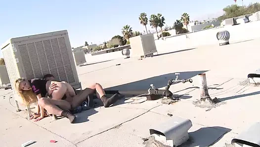 Azgın gençler porno dan için fışkırtıyor