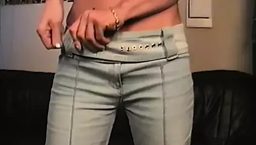 Alena'nın ilk porno dökümü, esmer bir genç becerdin almak için istekli