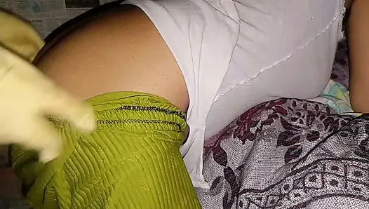 Hintli desi ateşli kız ilk kez gaand chudai, yerel köylü kızı ilk kez seks videosu