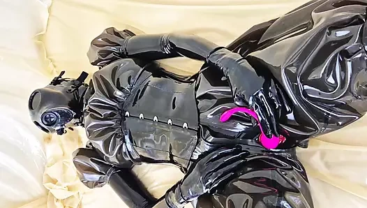 OnlyFans teaser - lateks fuckdoll kullanıma hazır, efendim!