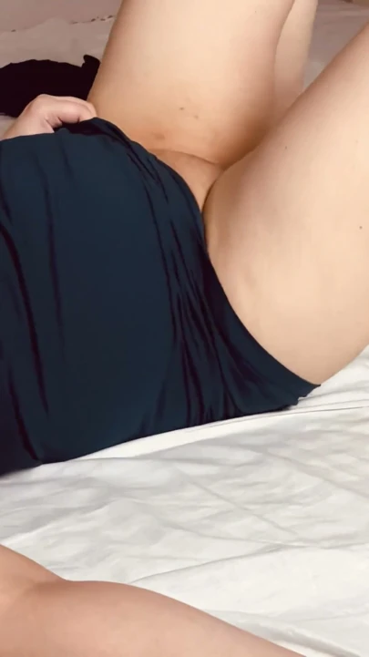 Azgın kayınvalidesi büyük memeli genç oğlunu büyük horoz ile baştan çıkardı, busty kızı arkadan becerdin | Klip 2