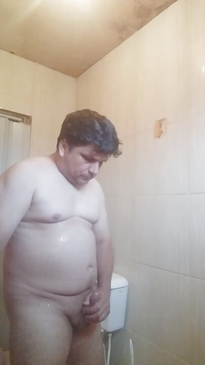 İdrar jeti ağzımın içine düştü