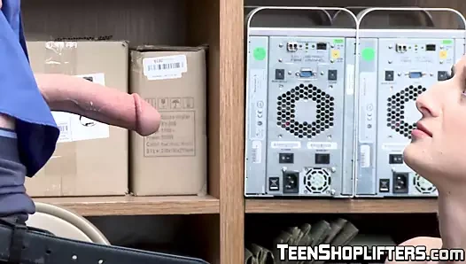 Genç hırsız kenzi ryans becerdin ve emme polis çük