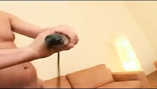 Çılgın bir sürtüğün ağzı için dev büyük büyük sert yarak