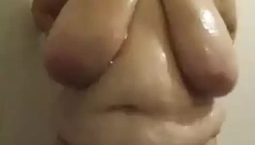 Büyük şişman memeler