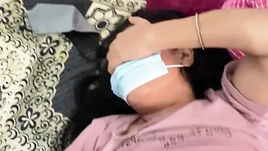 Güzel üvey kız kardeşimin amcığı sıkı ve lezzetli