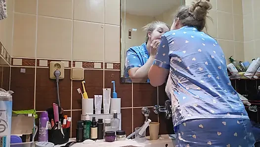 Evening Skincare Routine