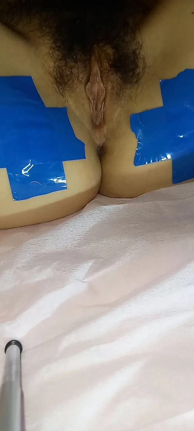 Amdra Romanya amcık kıllı