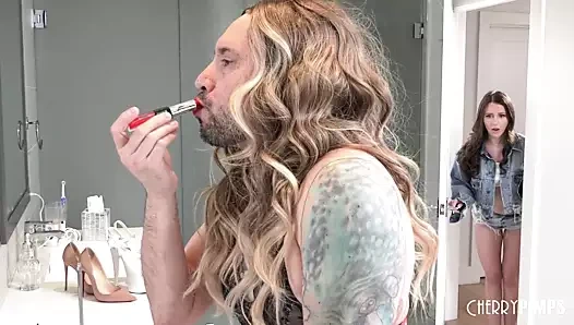 Büyük memeli genç üvey kızı Charly Summer, üvey babasının tabu iç çamaşırı fetişini öğrenir ve onu sikikleri