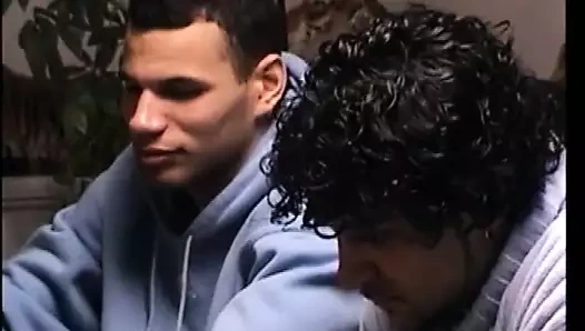 emme kapalı düz çocuklar dino ve franco