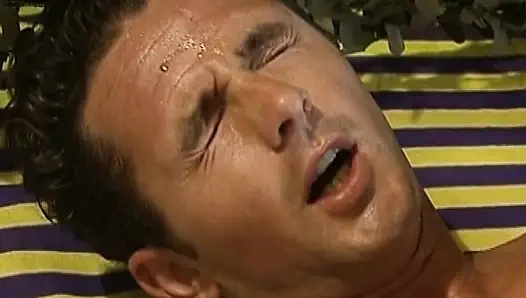 Alman domina götünden sikiliyor