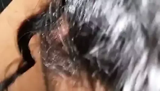 ada kızı, yiyor, bbc