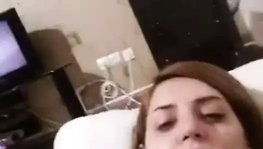 İran milf vücut gösterir