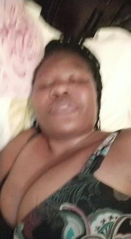 Milf yüzünde istiyor