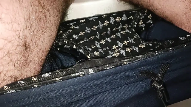 Aap ke liye lekar aaya me apna Chhota sa panis