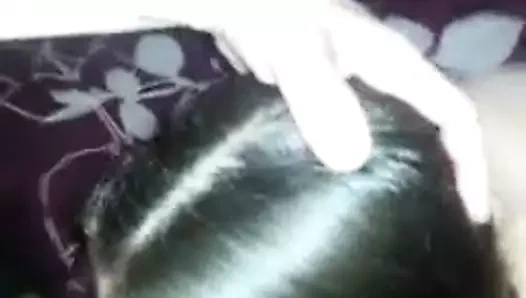 Benim sıska küçük crackwhore benim horoz emme