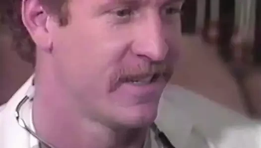 Tammy Reynolds – ateşli sarışınlar sc4 (1990)