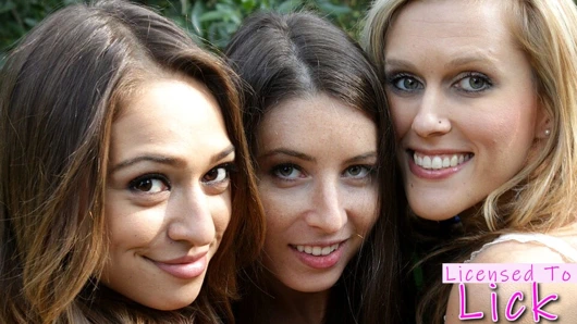 LICENSED TO LICK - Sasha Heart kız arkadaşı Serena Blair'i baştan çıkarıyor