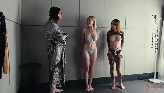 Sapık göt sikişi üçlü grup seks Asi Rhyder'ın ödülü