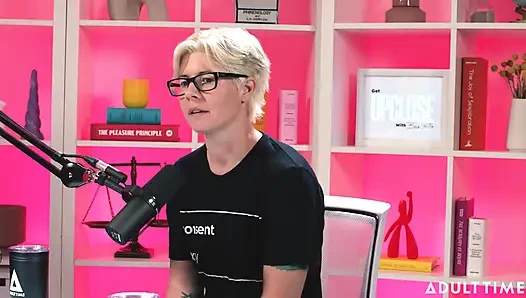 Kimmy Kimm utancı fethediyor ve kullanılmış külot satıyor | Adult Time Podcast