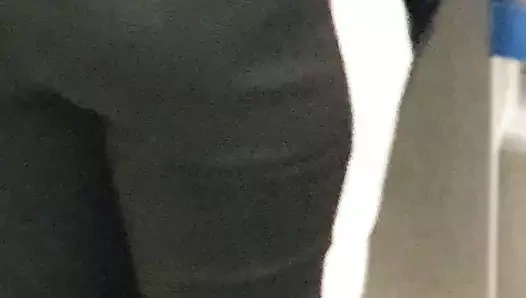 Rumen çift restoran mutfağında kahrolası yakalandı