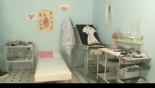 Vahşi klinik seks bölümü