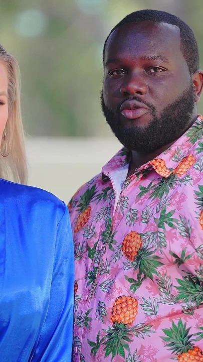 Meme ibadeti!! Sadie Rose güzel göğüslerine tapıyor!!