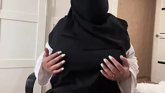 Arap üvey anne mastürbasyon yapıyor 1
