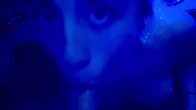 Gece kulübü facefuck
