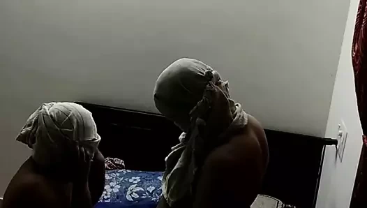 Genç porno video seks ile çok arasında şehvet