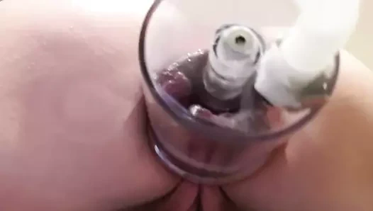 Julie'nin yeni anal vakum kutusu