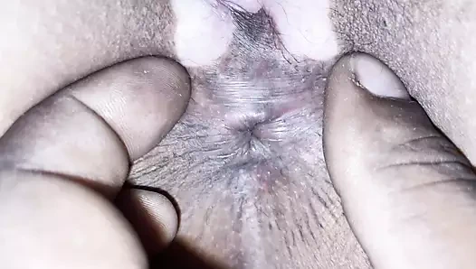 Tam maje liye fir yenge ne bola chut me dalo apna loha taang utha k yenge ko santust kiya