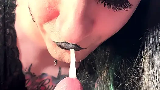 Çok ateşli gotik femboy jade madison sikiliyor - derleme 2