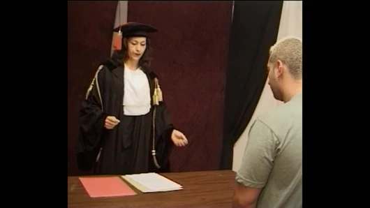 40enni al Vostro Servizio - Scene 1