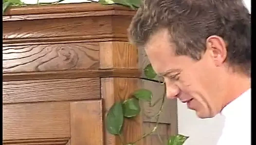 Milf wird so hart in Ihre Fotze gefickt