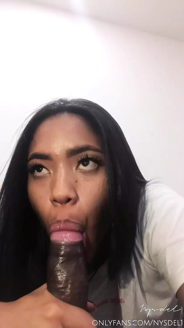 Kendini özensiz oral seks vererek kaydeder -amatör çift- nysdel