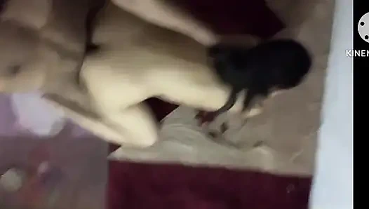 Bana oynamayı öğretti. Domaltarak nasıl sikişmeyi öğret ( Hintçe ses