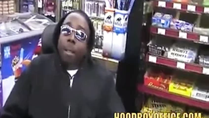 Beyaz kedi siyah yarak için şehir dışından geldi