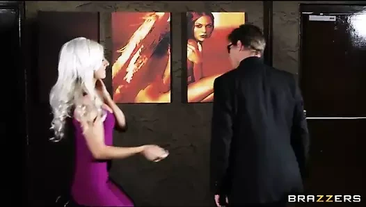 Kamyonet sanatçısı barda en sıcak esmer sikikleri