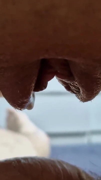 Üvey oğlunun amının içine boşaldıktan sonra üvey annenin içine boşalıyor | Klip 1