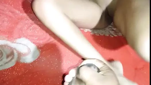 Telefonda konuşurken sikilmeyi seviyorum