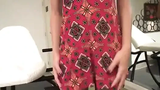 Brezilyalı travesti azgın bir adamla çılgınca sikişmeyi biliyor