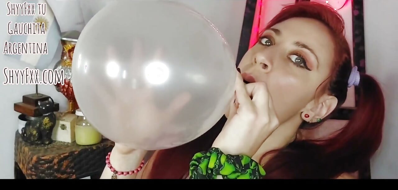 Shyyfxx herhangi bir şeyle seksi olup olmadığını görmek için beni test etti! Looner fetişi!