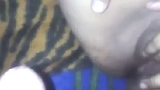 Se masturba su jugosa panocha Sandy Candela